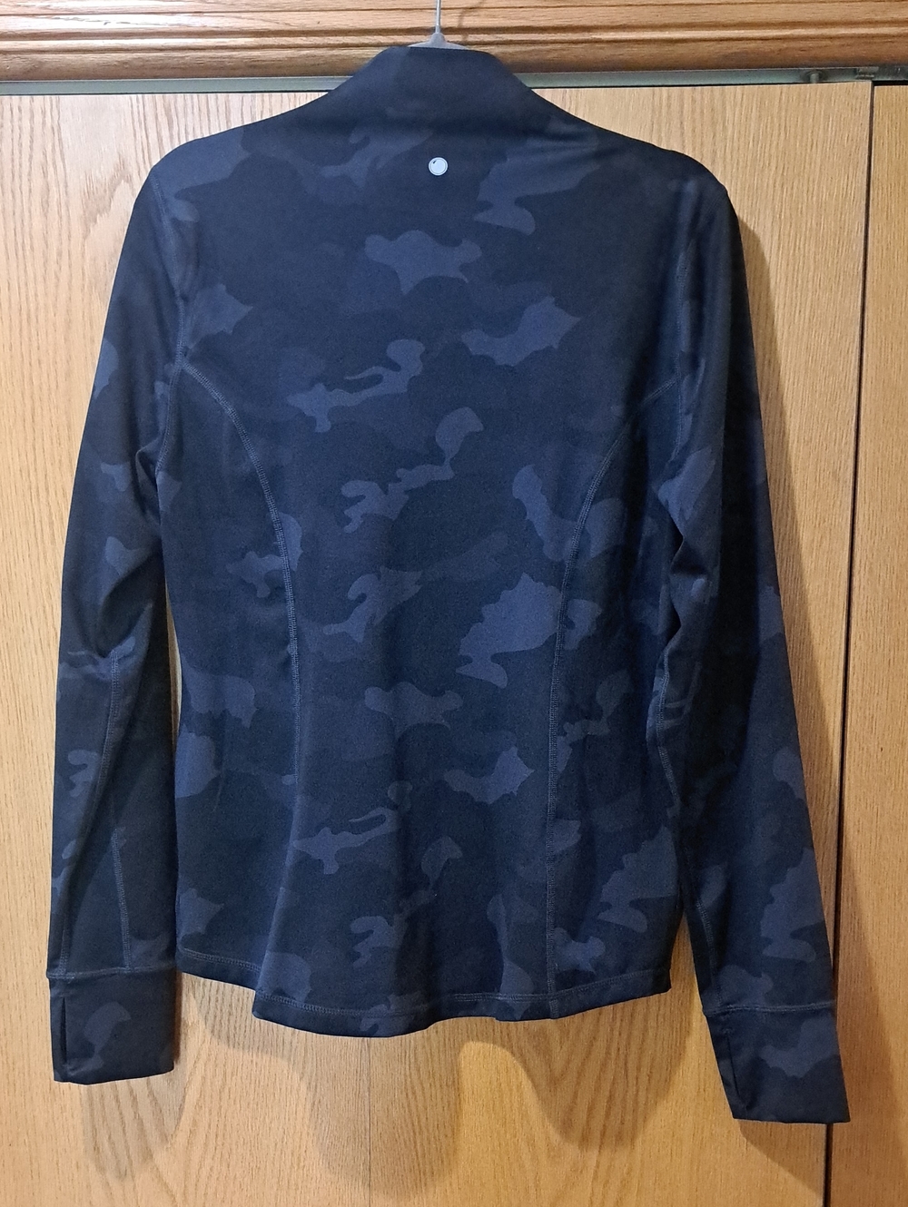 Yogalicious Women's Black & Charcoal Camouflage Zip Jacket - Picture 2 of 6